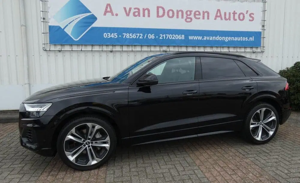 Audi Q8 55 TFSI QUATTRO S-Line uit 2020