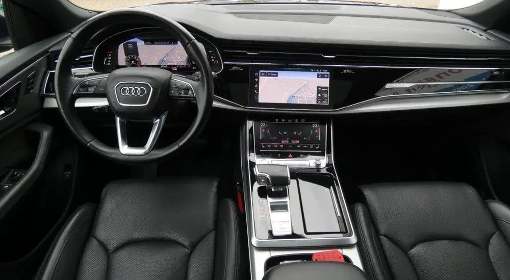 Audi Q8 55 TFSI QUATTRO S-Line uit 2020, foto 15
