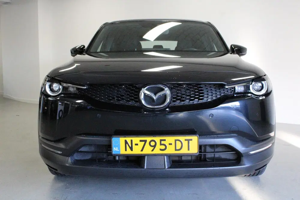 Mazda MX-30 e-SkyActiv 145 Comfort 36 kWh uit 2021, foto 3
