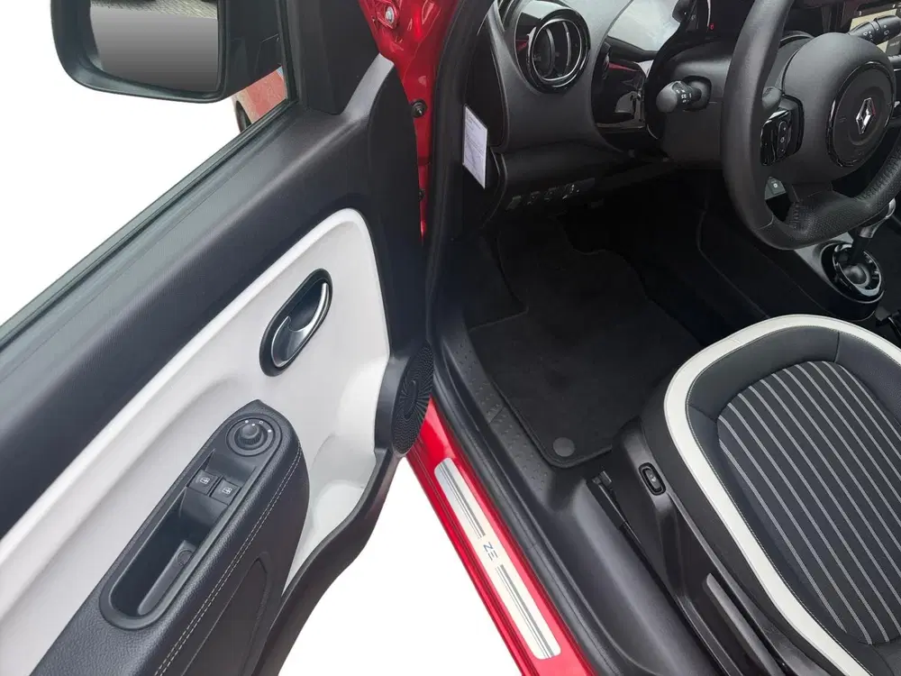 Renault Twingo . R80 Intens uit 2020, foto 11