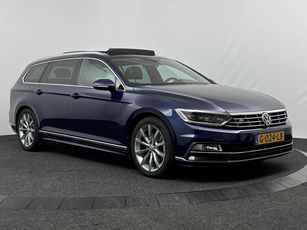 Volkswagen Passat 1.5 TSI 150pk DSG R-Line Business uit 2019, foto 5