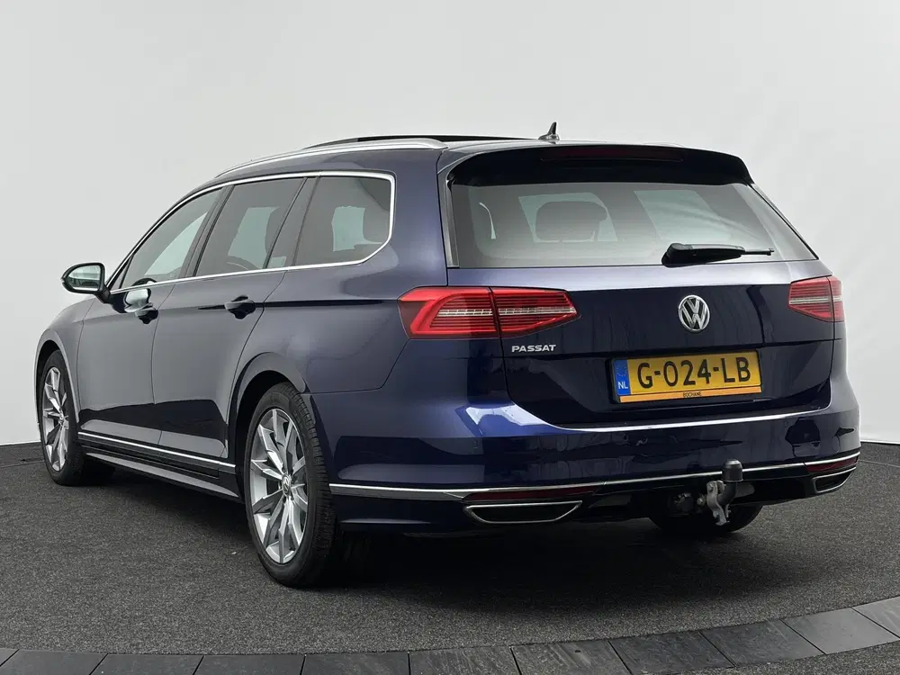 Volkswagen Passat 1.5 TSI 150pk DSG R-Line Business uit 2019, foto 6