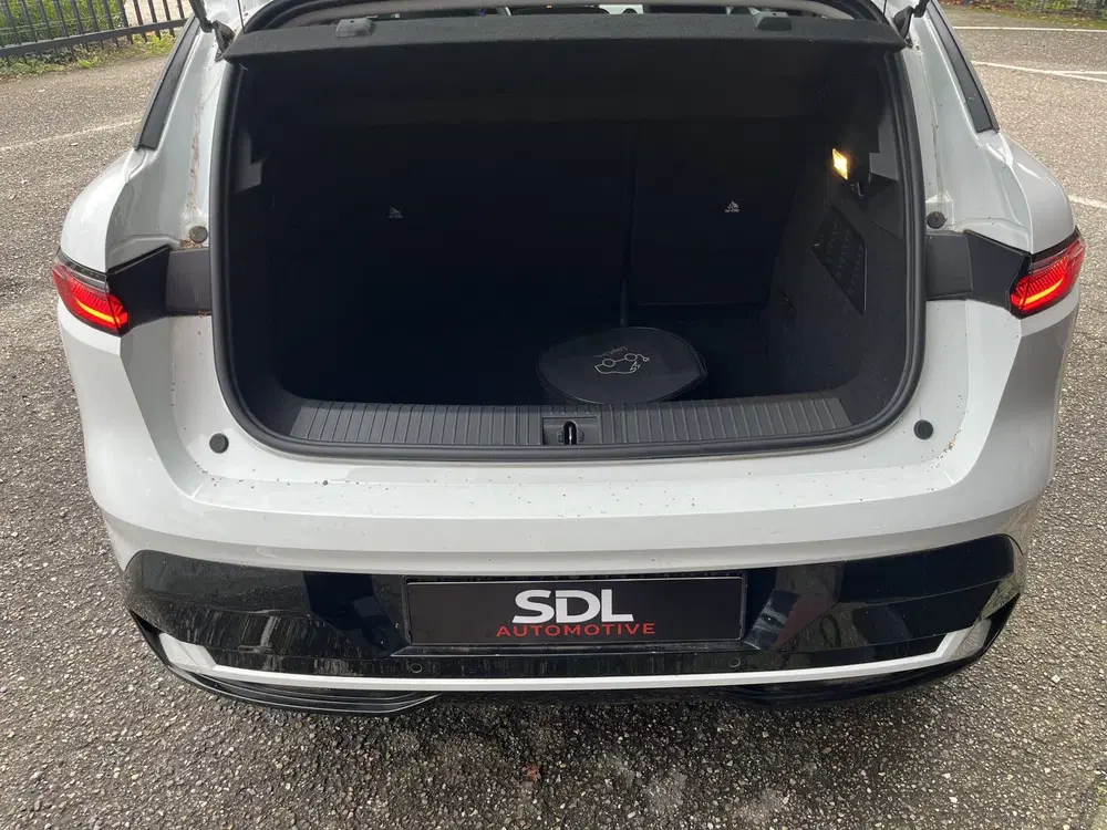 Renault Megane Mégane E-Tech EV40 Standard Charge Equilib uit 2023, foto 15