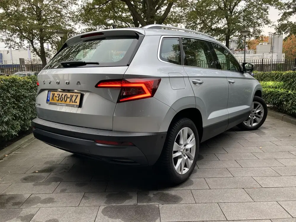 Skoda Karoq 1.5 TSI ACT Business Edition Plus uit 2021, foto 2