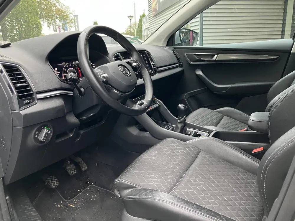 Skoda Karoq 1.5 TSI ACT Business Edition Plus uit 2021, foto 3