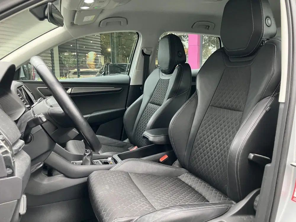 Skoda Karoq 1.5 TSI ACT Business Edition Plus uit 2021, foto 4