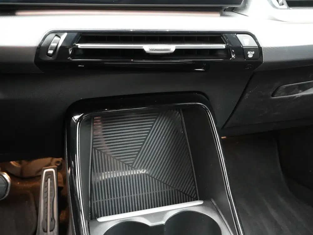 BMW 2-serie 220i Active Tourer M-Sport (bj 2025 uit 2025, foto 13