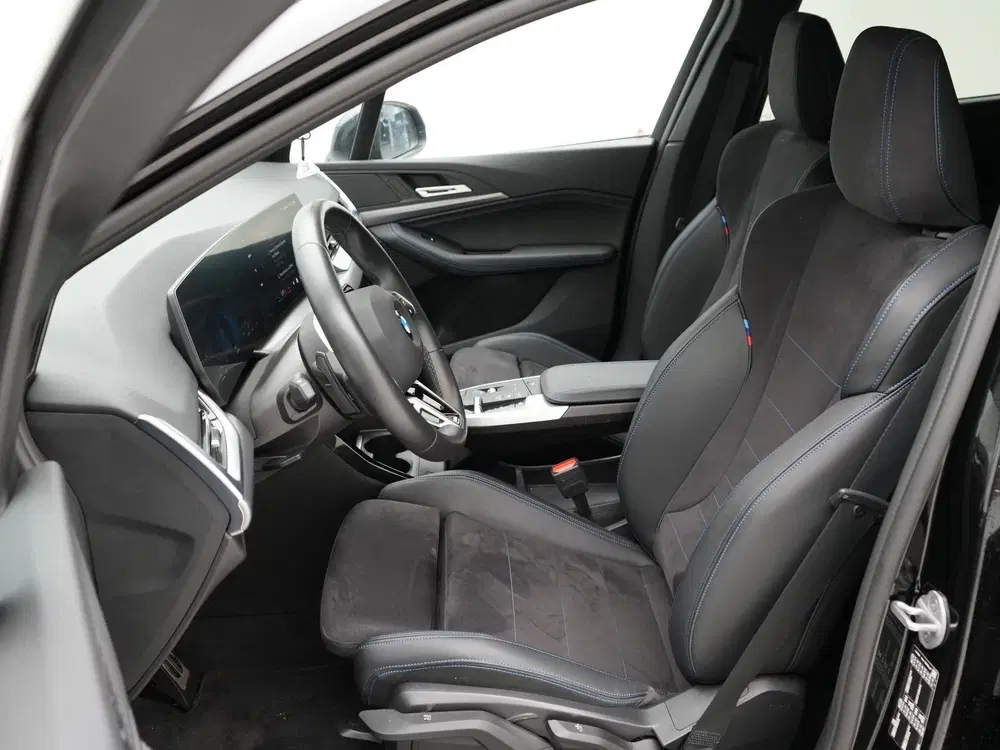 BMW 2-serie 220i Active Tourer M-Sport (bj 2025 uit 2025, foto 4