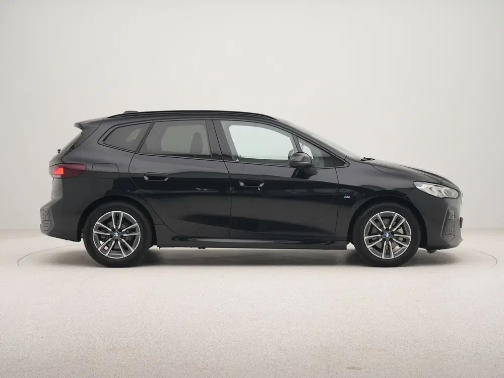 BMW 2-serie 220i Active Tourer M-Sport (bj 2025 uit 2025, foto 7