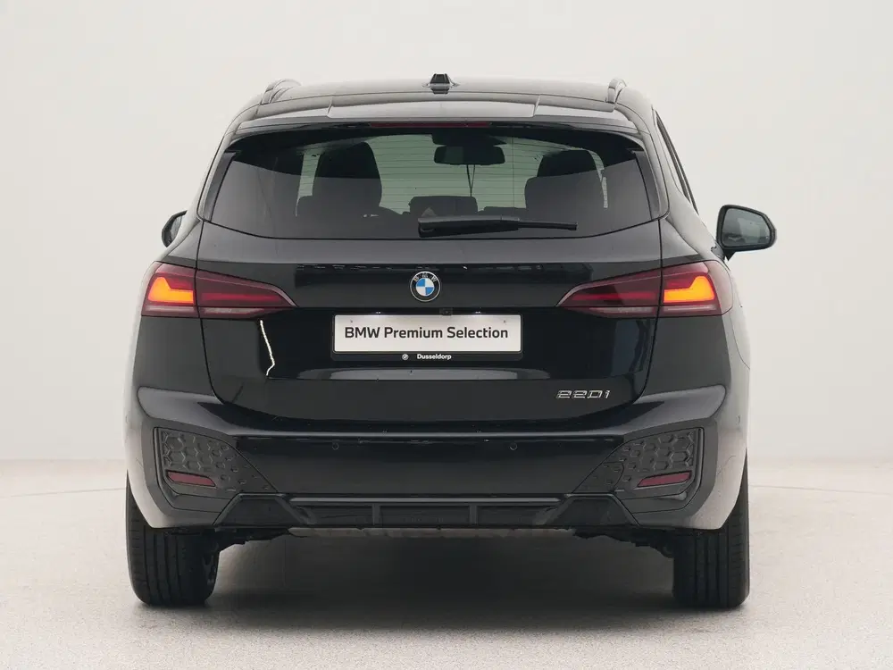 BMW 2-serie 220i Active Tourer M-Sport (bj 2025 uit 2025, foto 9