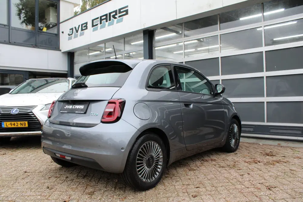Fiat 500 Icon 42 kWh uit 2021, foto 7
