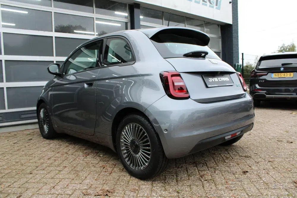 Fiat 500 Icon 42 kWh uit 2021, foto 9