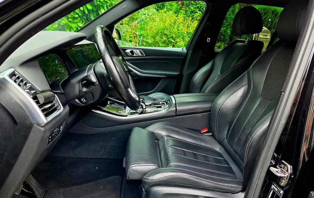 BMW X5 X-Drive 45e Hybride Executive Black on Bla uit 2019, foto 11
