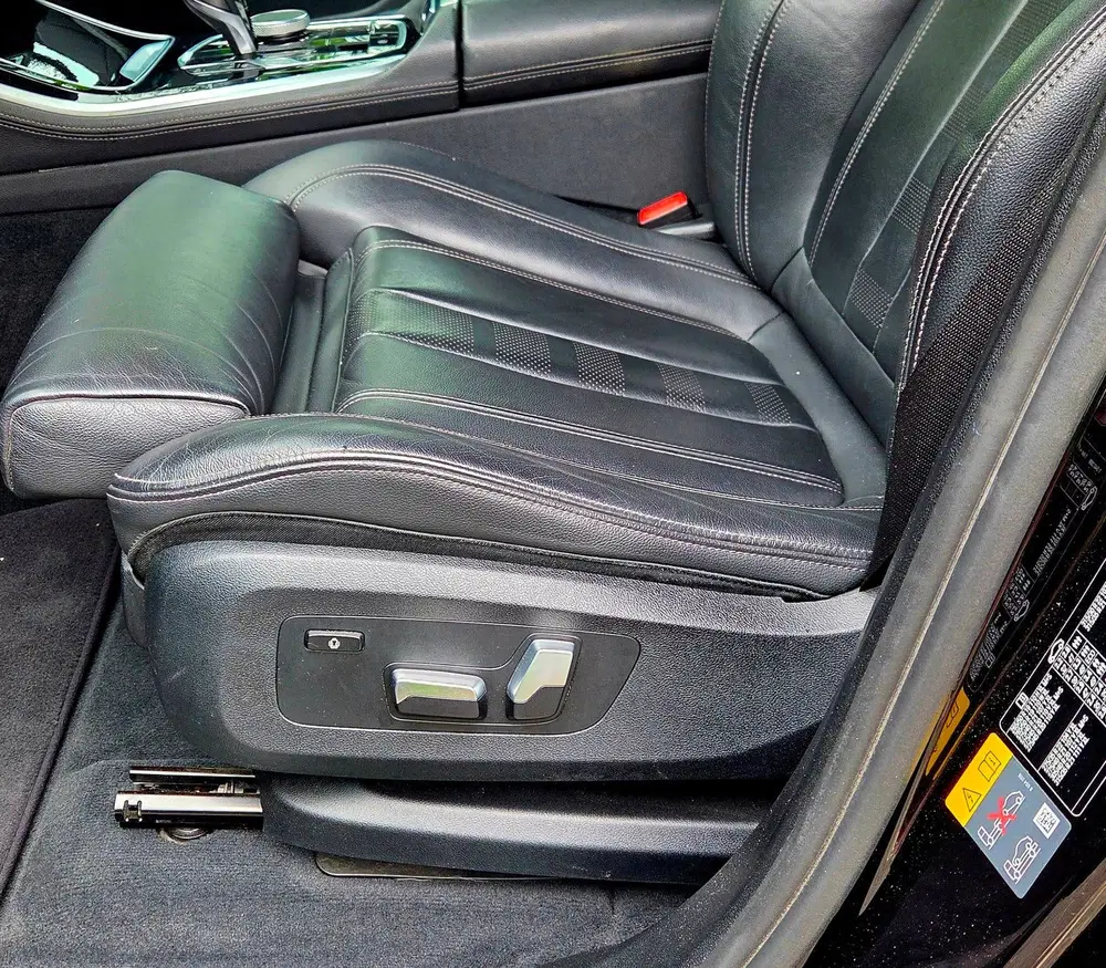 BMW X5 X-Drive 45e Hybride Executive Black on Bla uit 2019, foto 12
