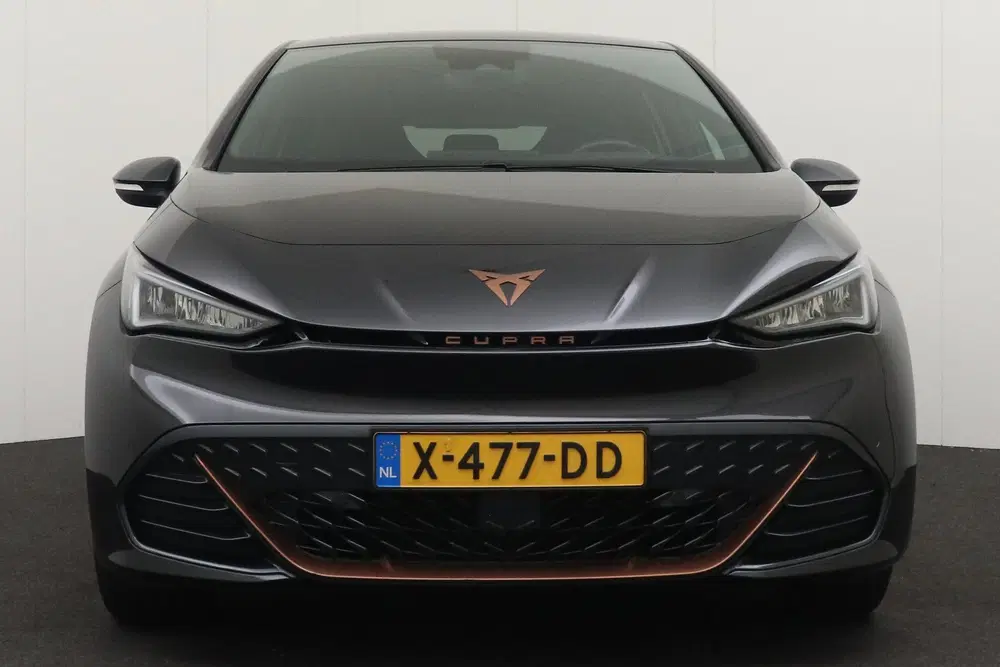 Cupra Born Essential 62 kWh (96%SOH) Stuur+Stoelverw. uit 2023, foto 4