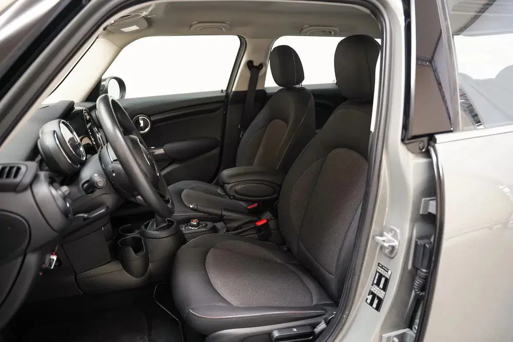 Mini Cooper 1.5 Cooper 136pk Business Edition 5-drs [ uit 2020, foto 13