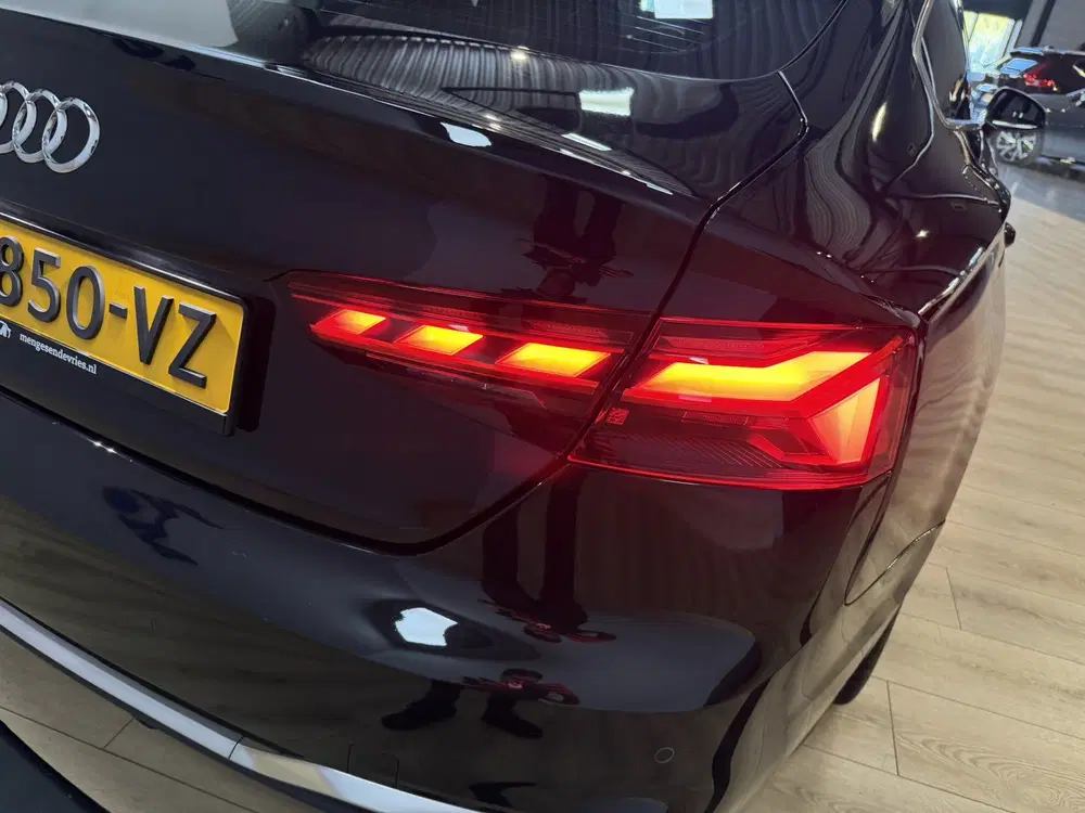 Audi A5 35 TFSI S edition 3X S-Line uit 2021, foto 10