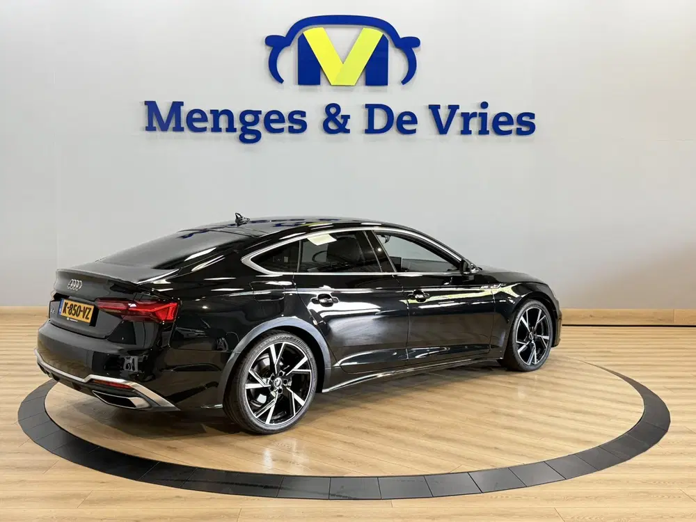 Audi A5 35 TFSI S edition 3X S-Line uit 2021, foto 3