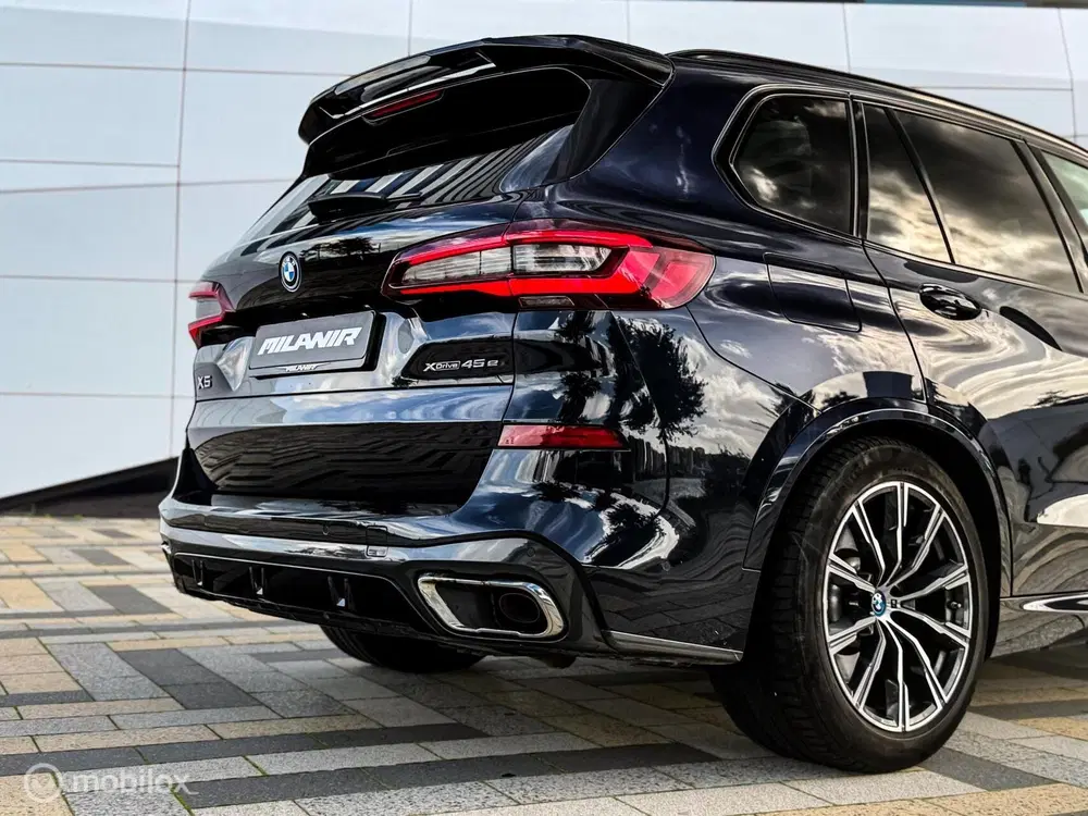 BMW X5 xDrive45e M-Sport uit 2022, foto 10