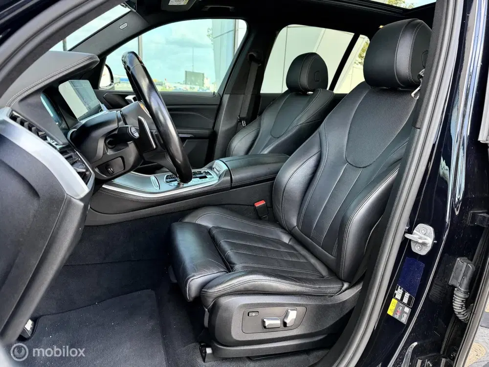 BMW X5 xDrive45e M-Sport uit 2022, foto 12