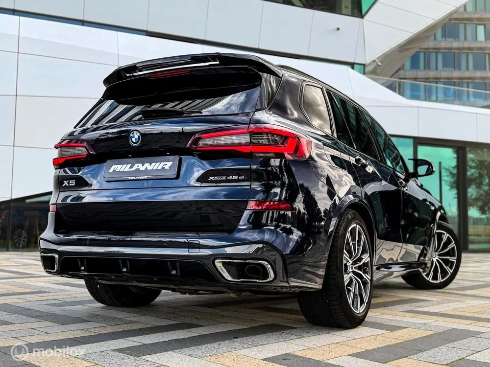 BMW X5 xDrive45e M-Sport uit 2022, foto 2