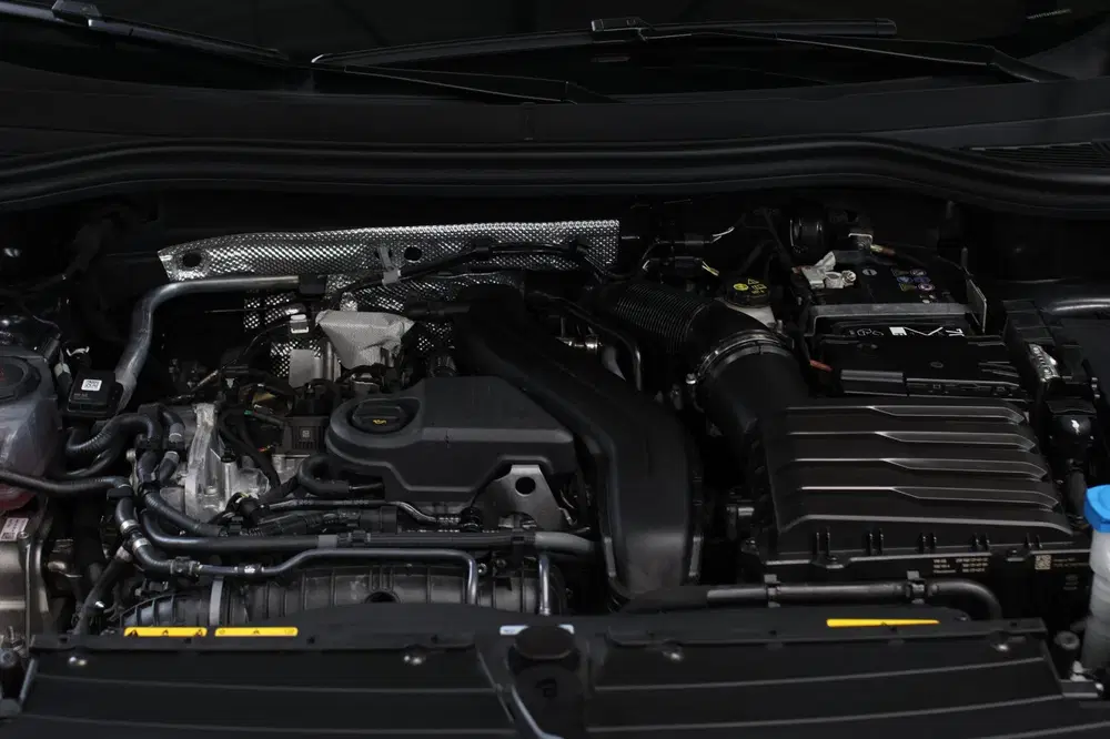 Volkswagen Tiguan 1.5 eTSI R-Line *Pano*H uit 2025, foto 12