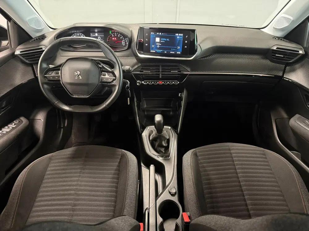 Peugeot 208 1.2 PureTech Active Pack Cruise uit 2022, foto 9