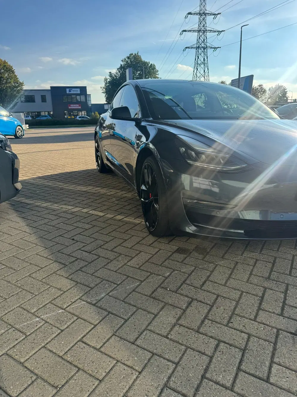Tesla Model 3 2019 Grijs performance unieke uitvoering uit 2019, foto 2