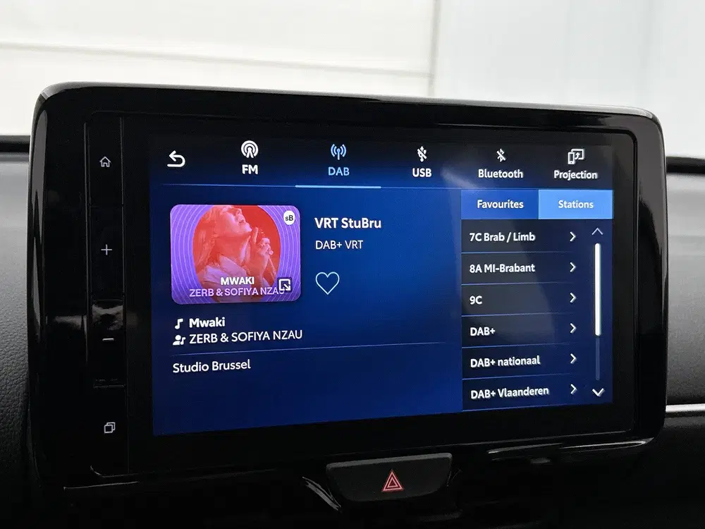 Toyota Yaris Cross 1.5 Hybrid Active Apple Carplay uit 2024, foto 7