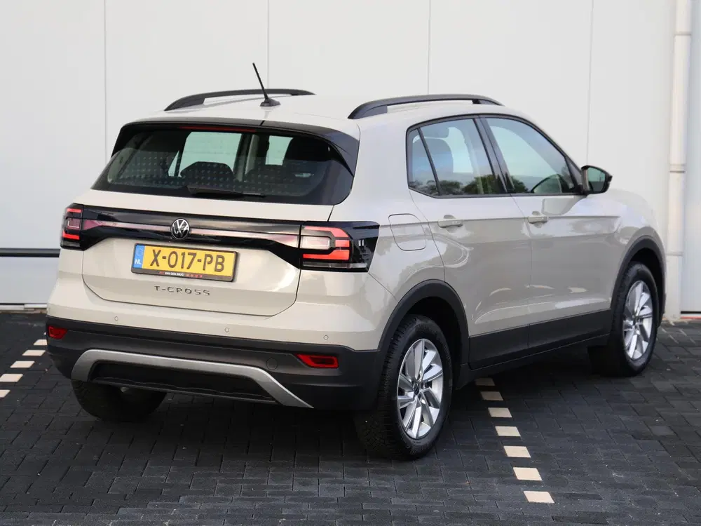 Volkswagen T-Cross 1.0 TSI Life 95 pk uit 2024, foto 5