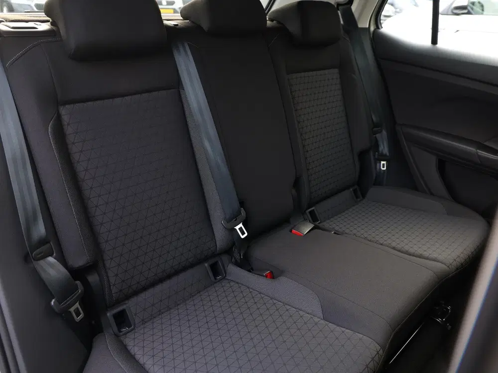 Volkswagen T-Cross 1.0 TSI Life 95 pk uit 2024, foto 9