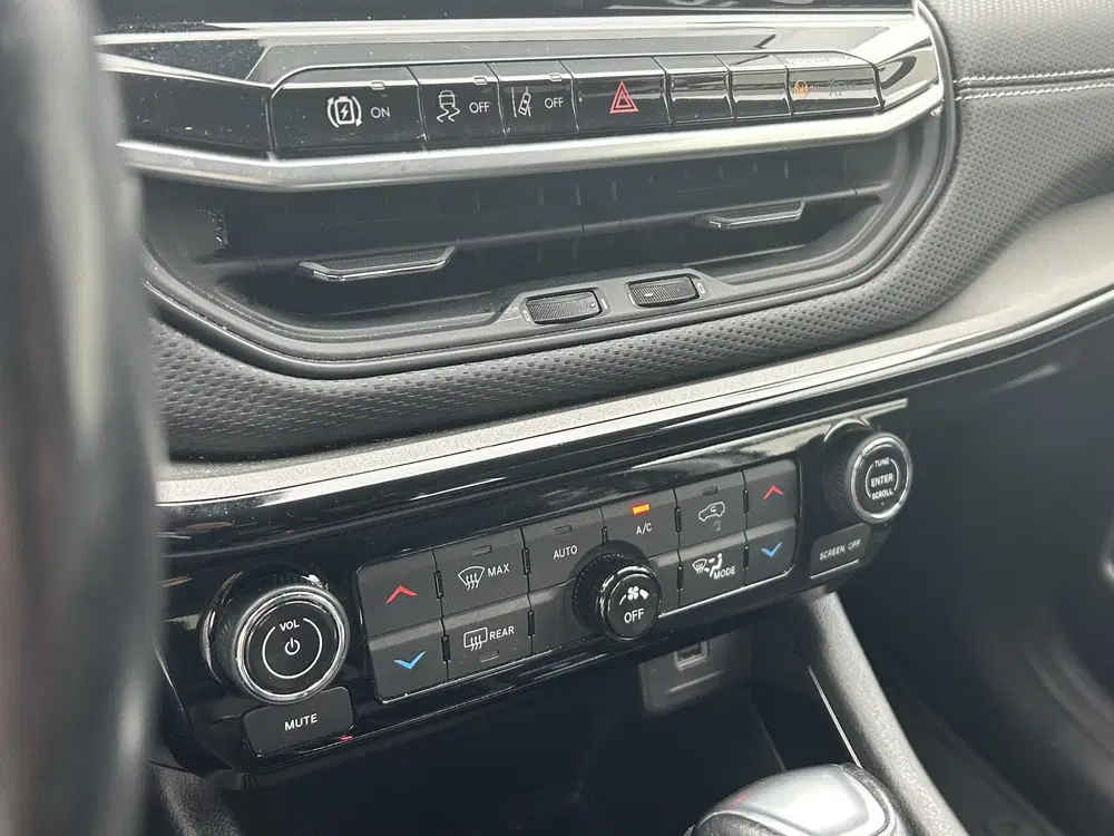 Jeep Compass 4xe 190 Plug-in Hybrid Electric Night Eagl uit 2023, foto 12