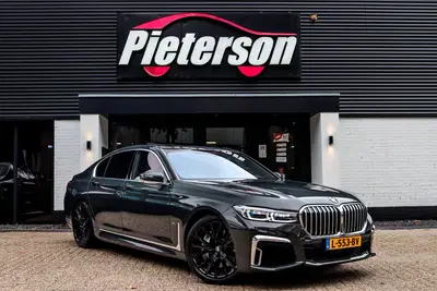 BMW 7-serie 745e M-Pakket BTW PANO NAP HUD H&K LASER A uit 2021