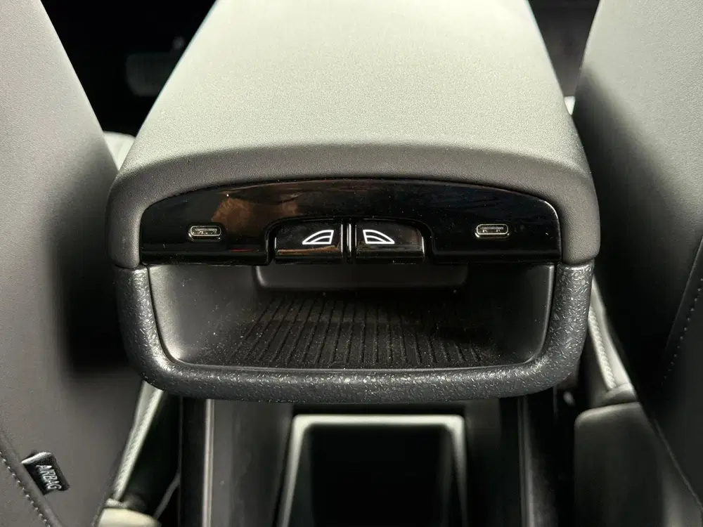 Volvo EX30 single motor uit 2024, foto 15