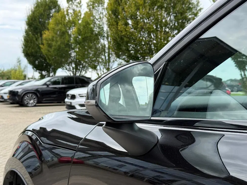 Volvo EX30 single motor uit 2024, foto 3