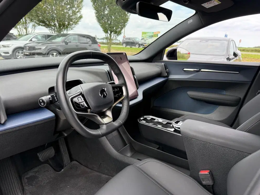 Volvo EX30 single motor uit 2024, foto 4