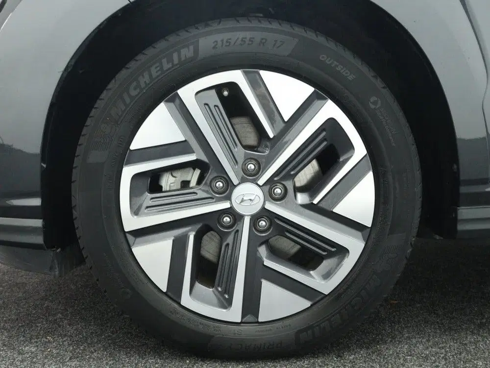 Hyundai KONA EV Comfort 64 kWh uit 2023, foto 7