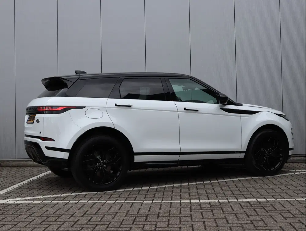 Land Rover Range Rover Evoque P300e R-Dynamic HSE uit 2021, foto 6