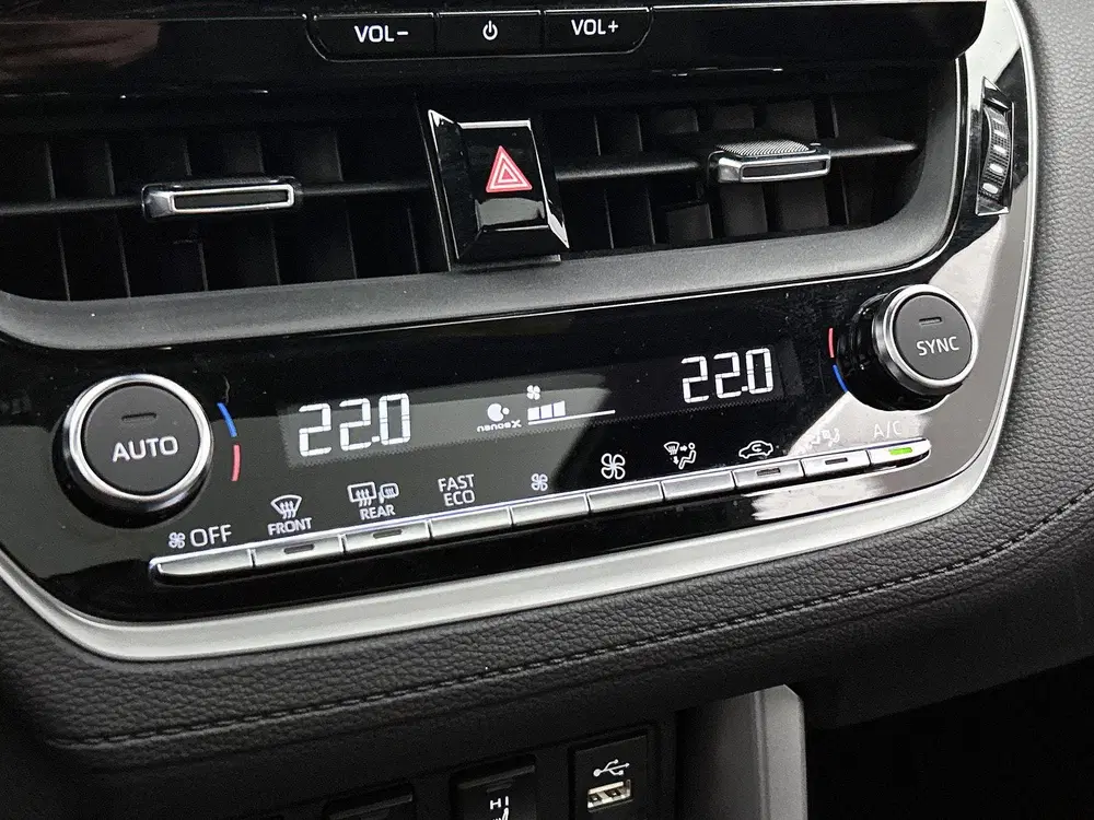 Toyota Corolla Cross 2.0 High Power Hybrid Launch Edition uit 2023, foto 15