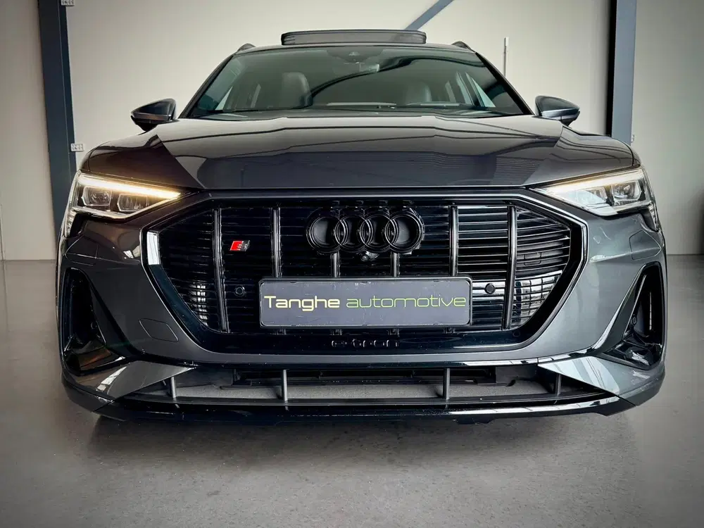 Audi e-tron S 503pk uit 2022, foto 10