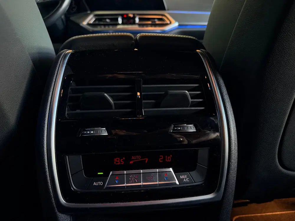 BMW X5 XDrive45e M-Sport uit 2020, foto 11