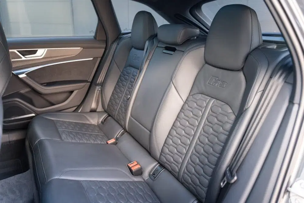 Audi RS6 TFSI quattro Dynamic+ uit 2022, foto 13