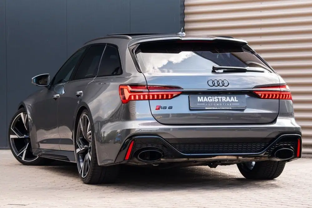 Audi RS6 TFSI quattro Dynamic+ uit 2022, foto 2