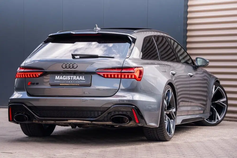 Audi RS6 TFSI quattro Dynamic+ uit 2022, foto 4