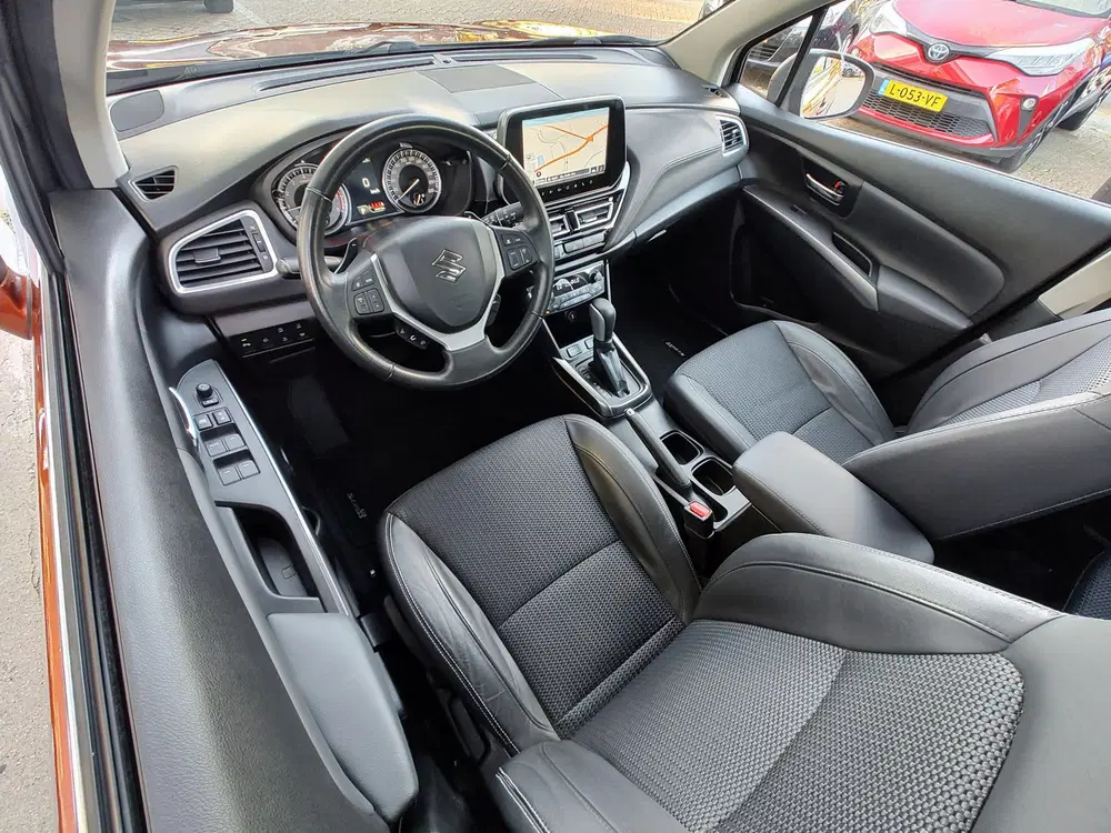 Suzuki S-Cross 1.4 BOOSTERJET STYLE SMART HYBRID AUT. 360 uit 2022, foto 13