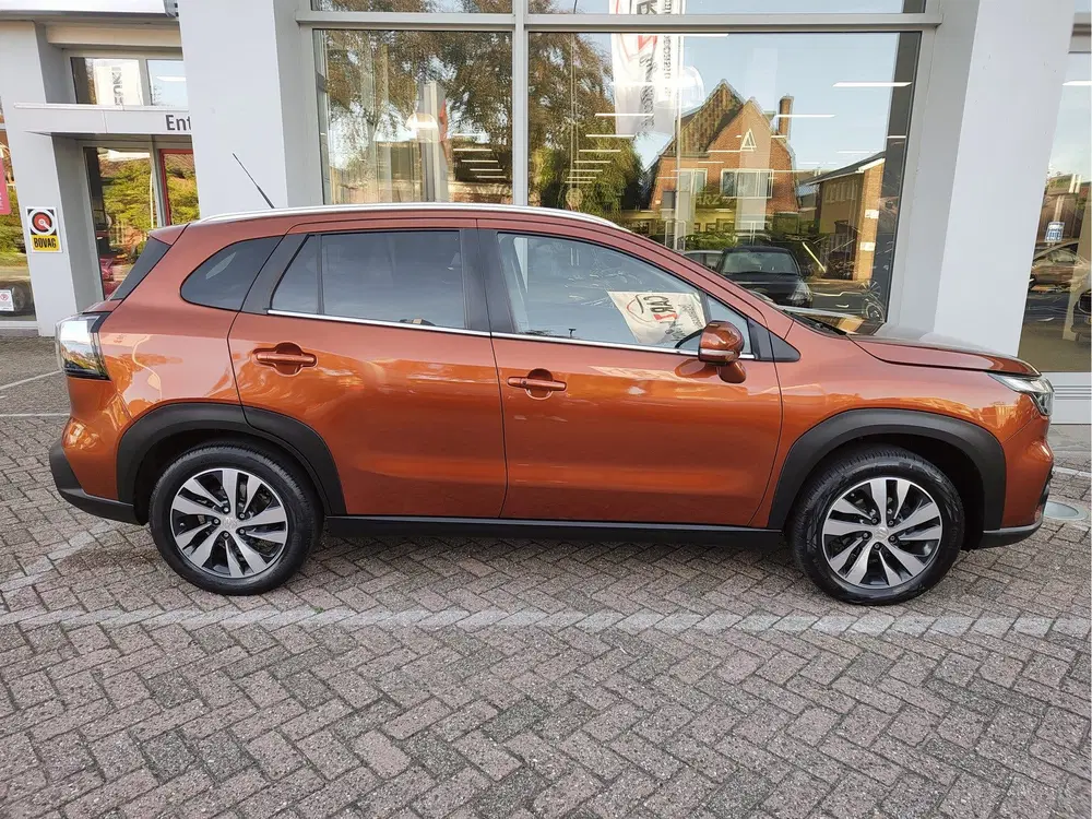 Suzuki S-Cross 1.4 BOOSTERJET STYLE SMART HYBRID AUT. 360 uit 2022, foto 6