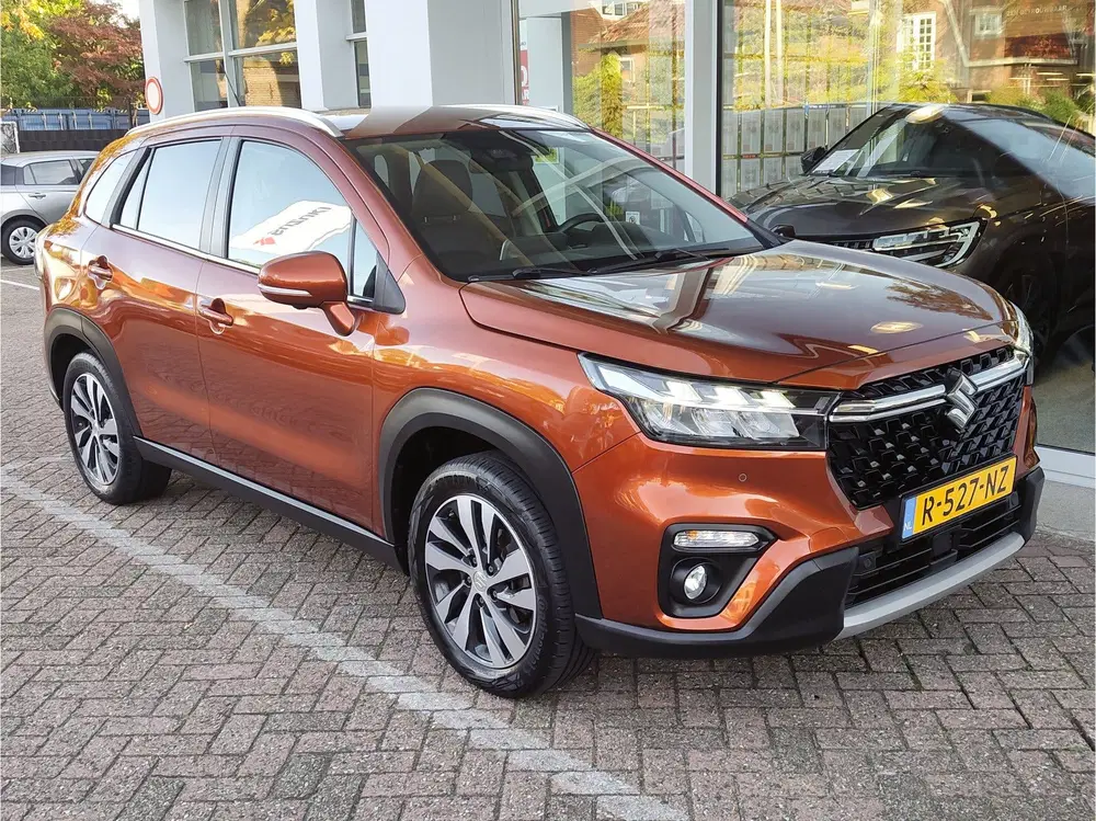 Suzuki S-Cross 1.4 BOOSTERJET STYLE SMART HYBRID AUT. 360 uit 2022, foto 7