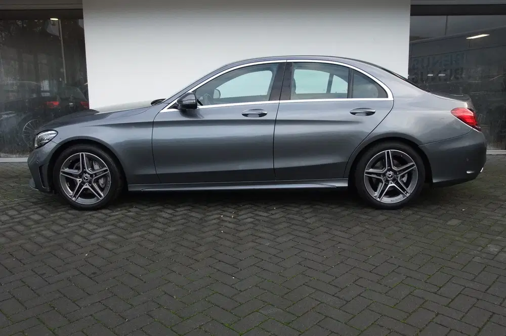 Mercedes-Benz C-Klasse 180 Business Solution AMG uit 2019, foto 6
