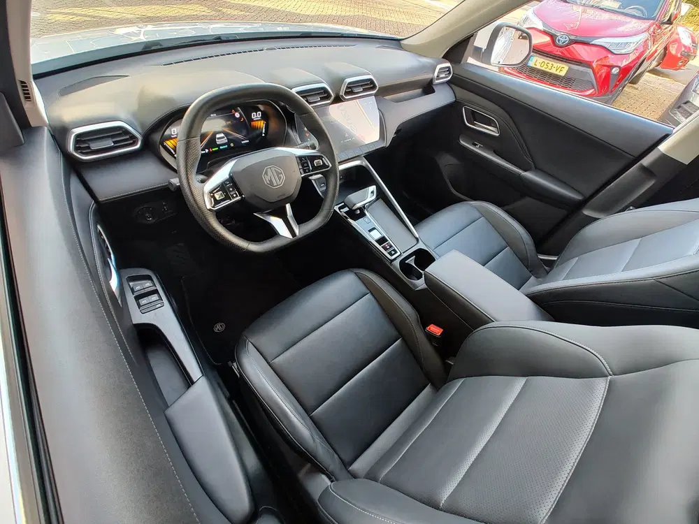 MG ZS MG ZS Hybrid+ 1.5 HYBRID+ LUXURY 360 Camer uit 2025, foto 13