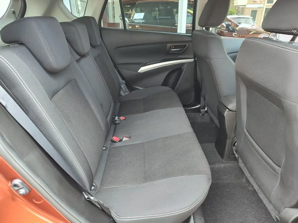 Suzuki S-Cross 1.4 BOOSTERJET SELECT SMART HYBRID Navi uit 2021, foto 10